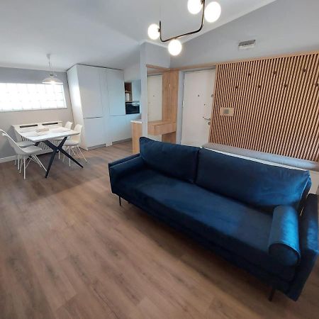 Lovely Apartment Ioana Targu Neamt Extérieur photo