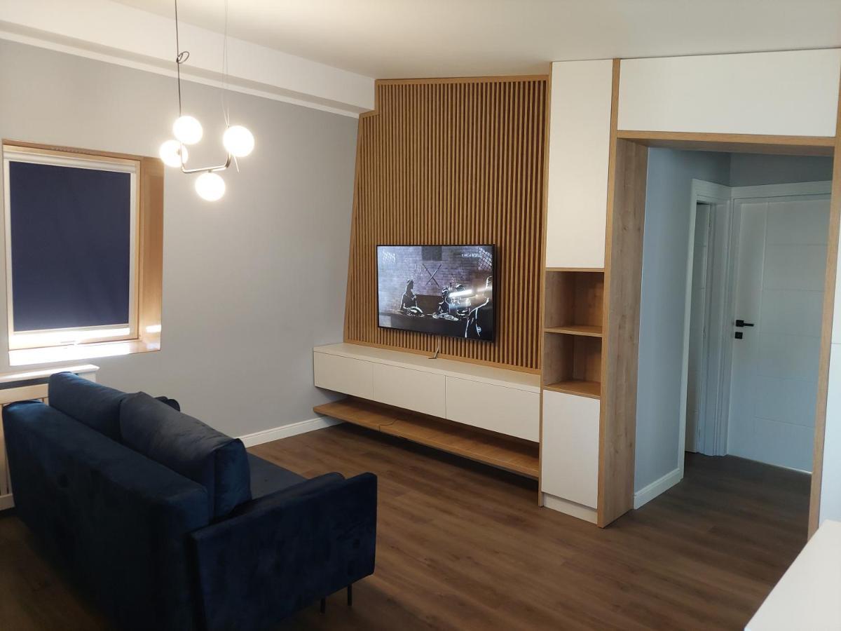 Lovely Apartment Ioana Targu Neamt Extérieur photo